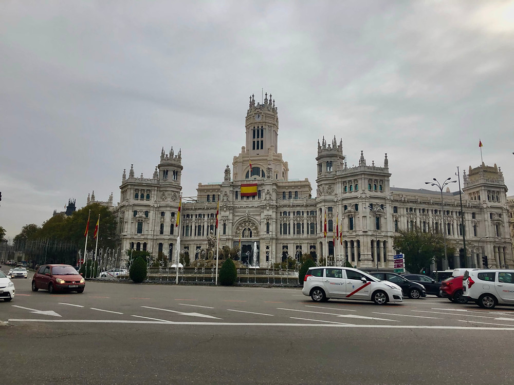 The Palacio de Linares overlooking the Cibeles Fountain, Madrid, Spain