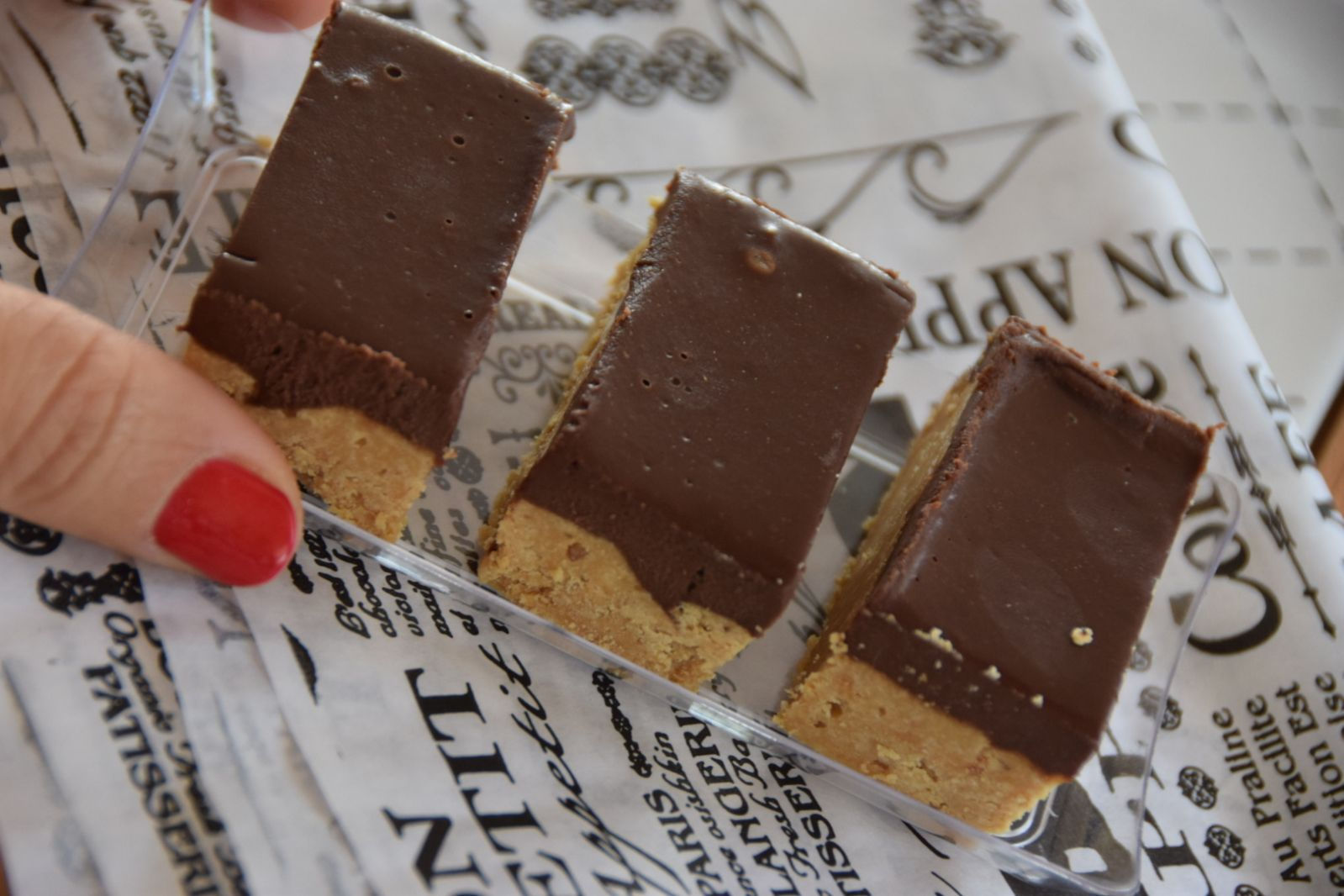 GA 233 צלוחית מלבנית