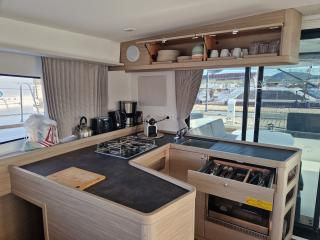 Thumbnail: Lagoon 42 (Best Elli)