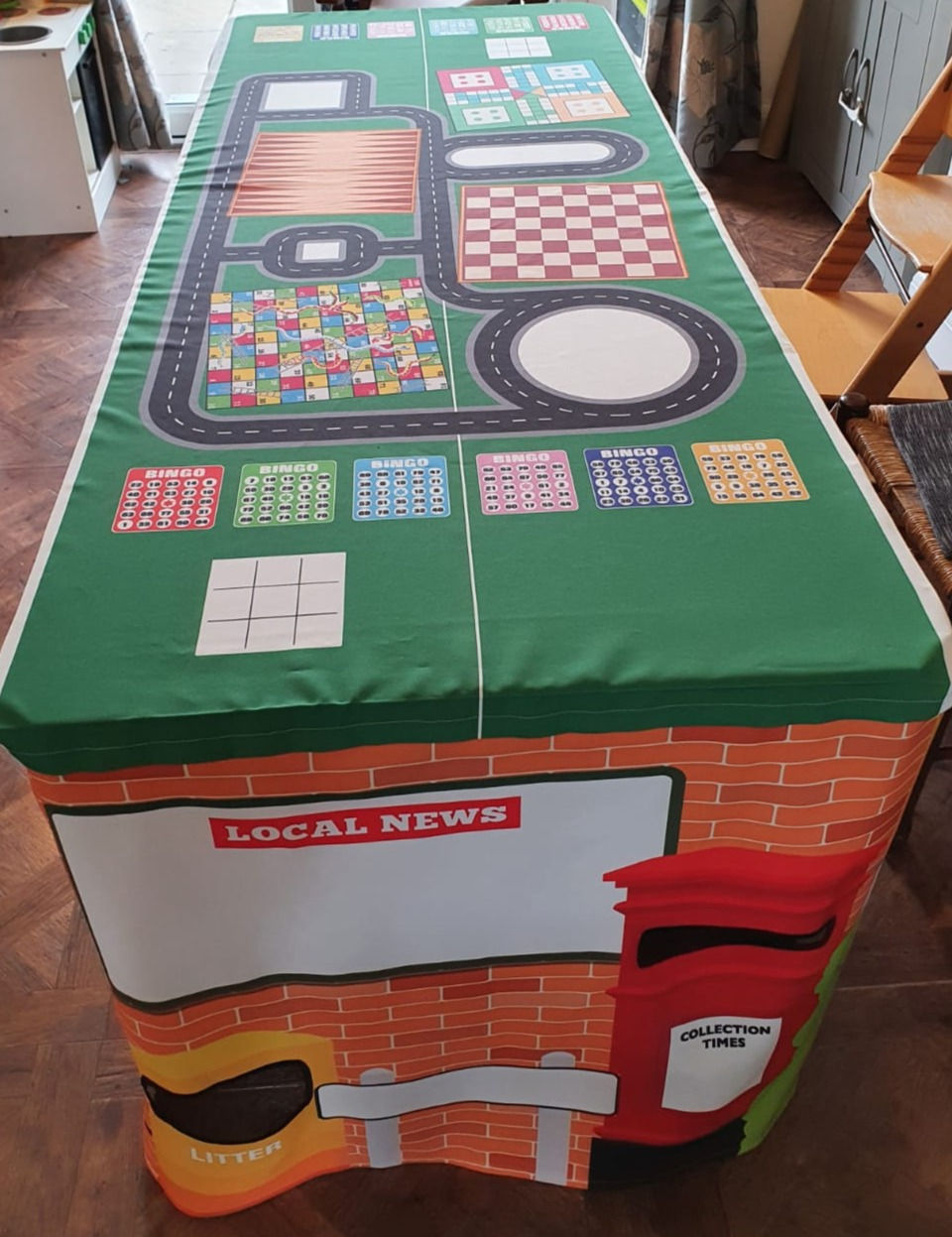 Thumbnail: 180cm PlayTableCloth
