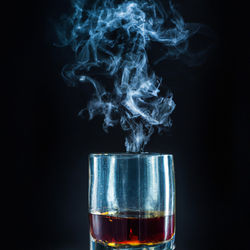 SMOKING WHISKY DRINK