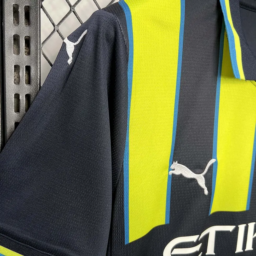 Thumbnail: Manchester City Away Football Shirt