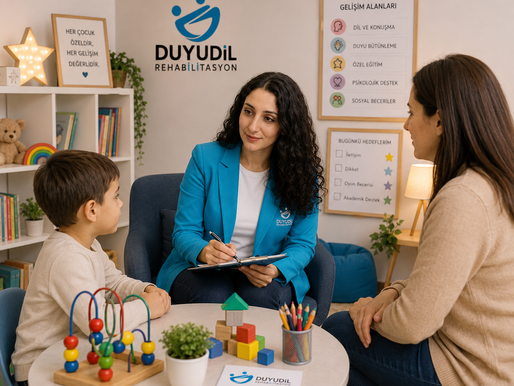 Çocuk psikoloğu ve özel eğitim uzmanı desteğiyle çocuğun gelişimsel, sosyal, duygusal ve akademik becerilerinin değerlendirildiği bireyselleştirilmiş destek süreci.