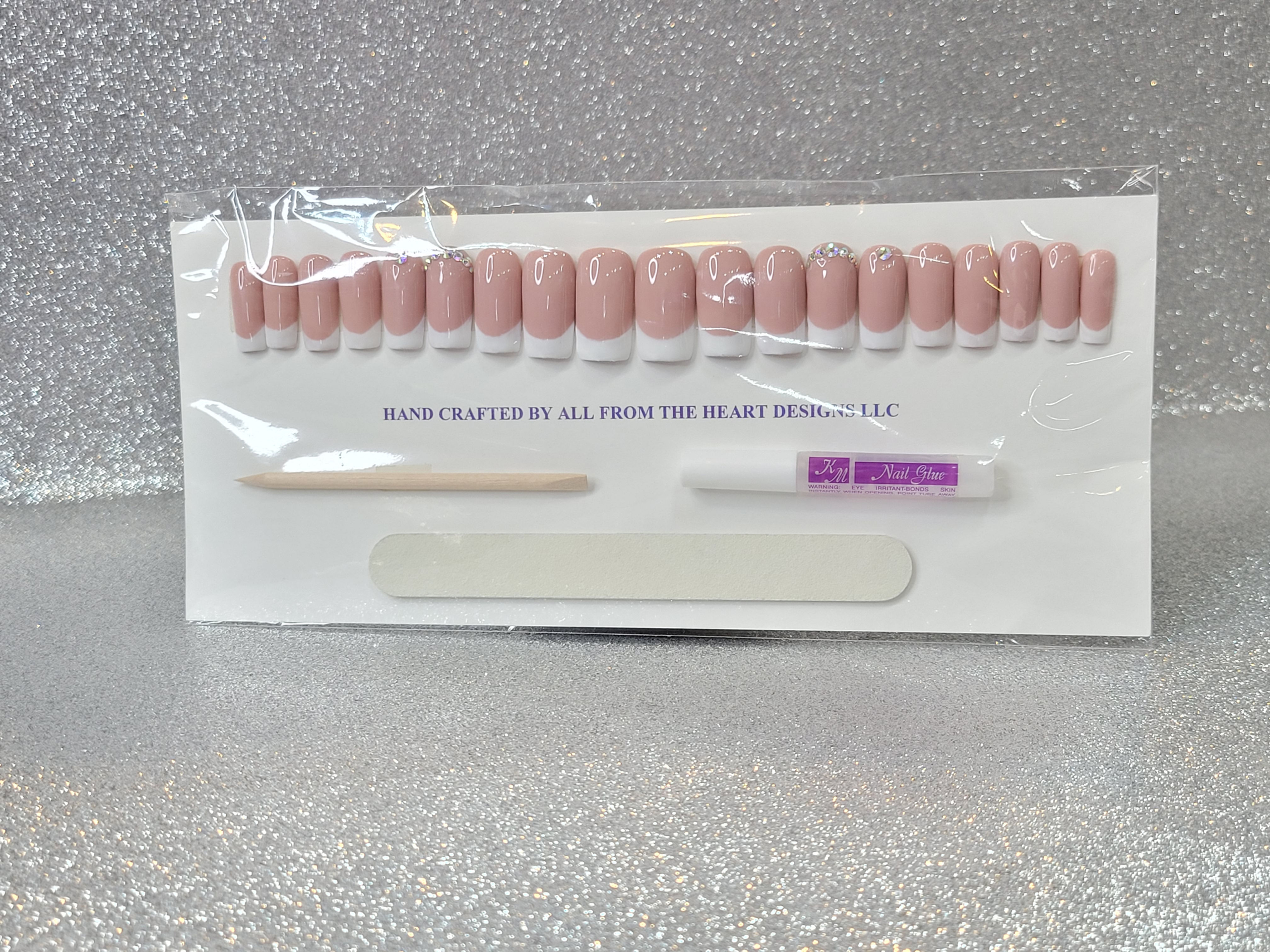 French Tip Press It On Set