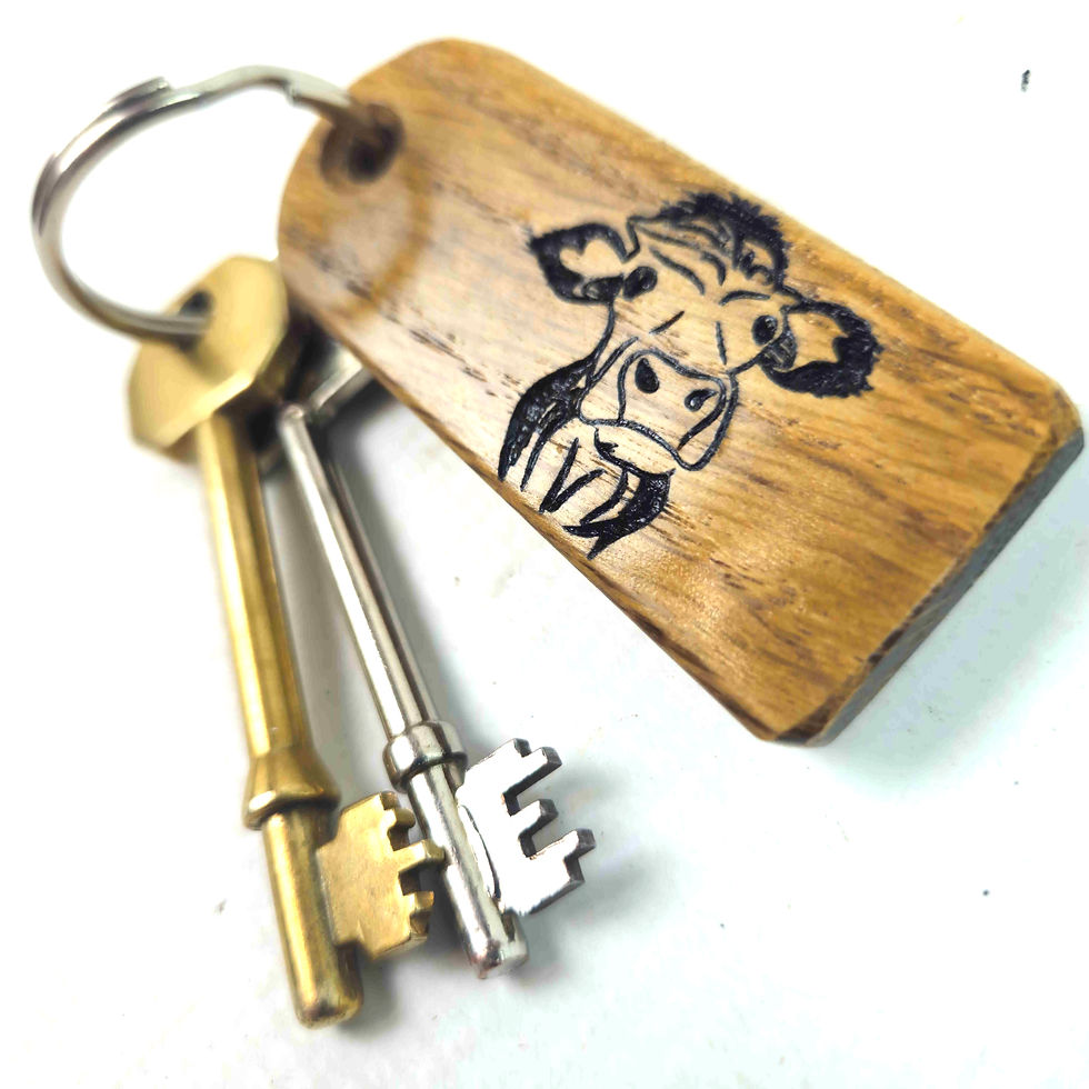Smiling Cow design key ring