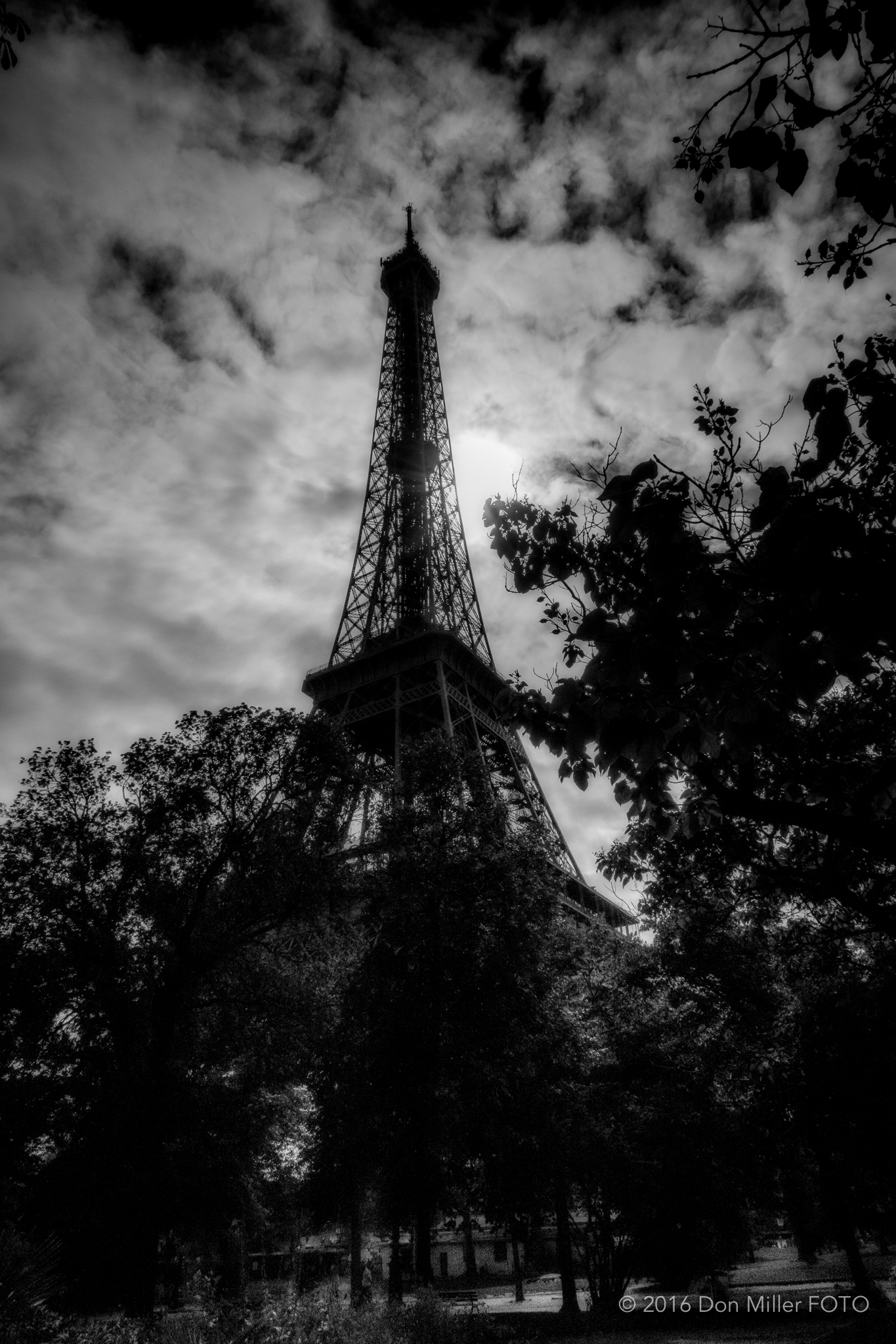 Le Tour en Silhouette