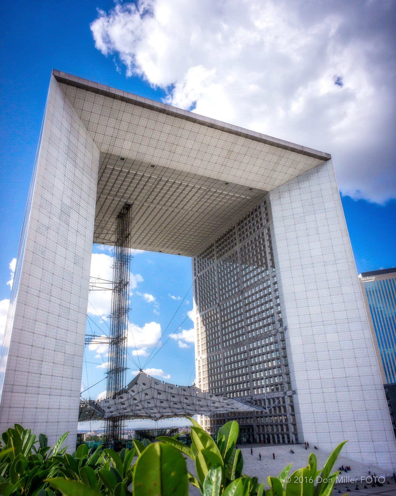 Arch Le Defense