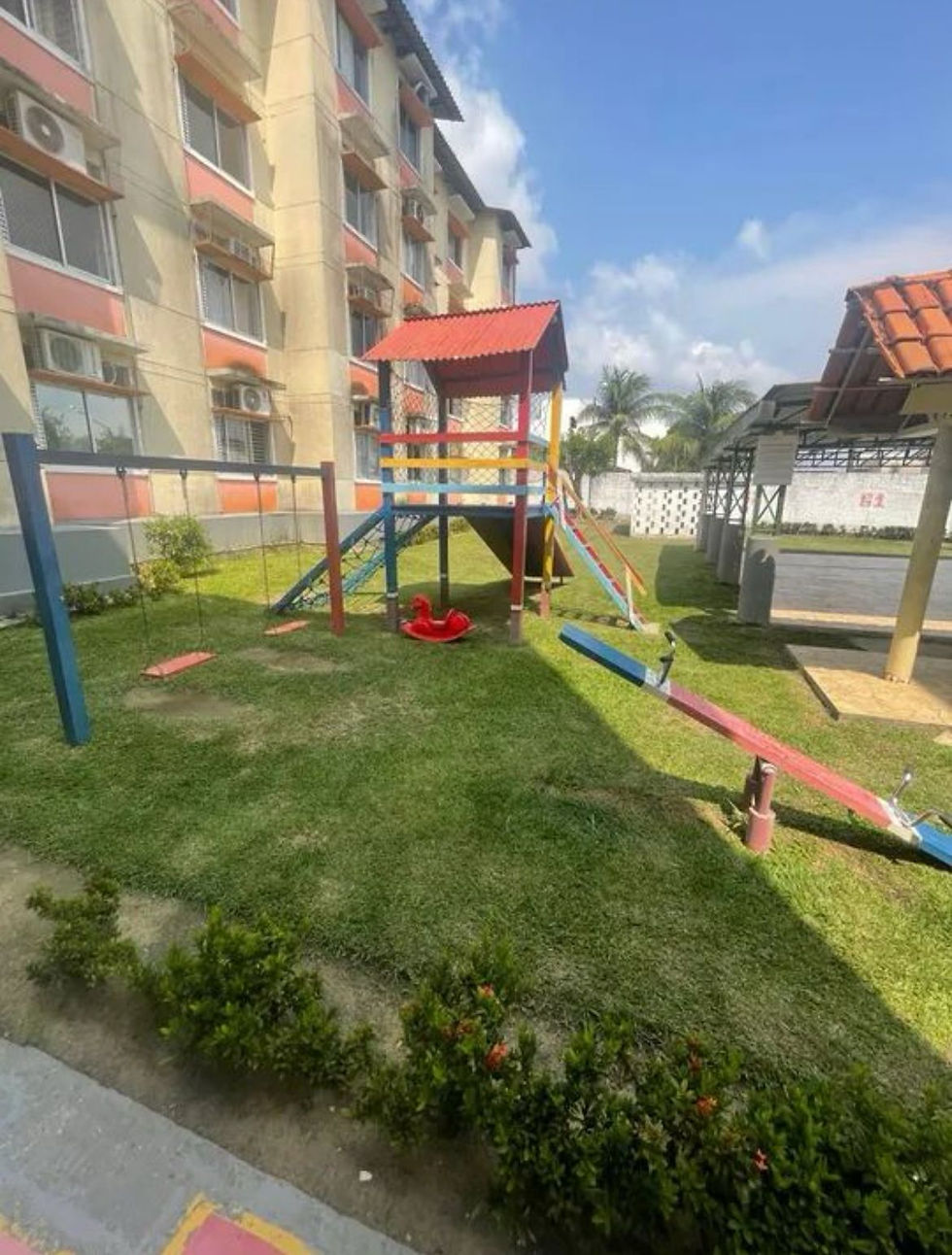 Miniatura: Apartamento para Venda no Condomínio Espaço Verde – Bairro Flores