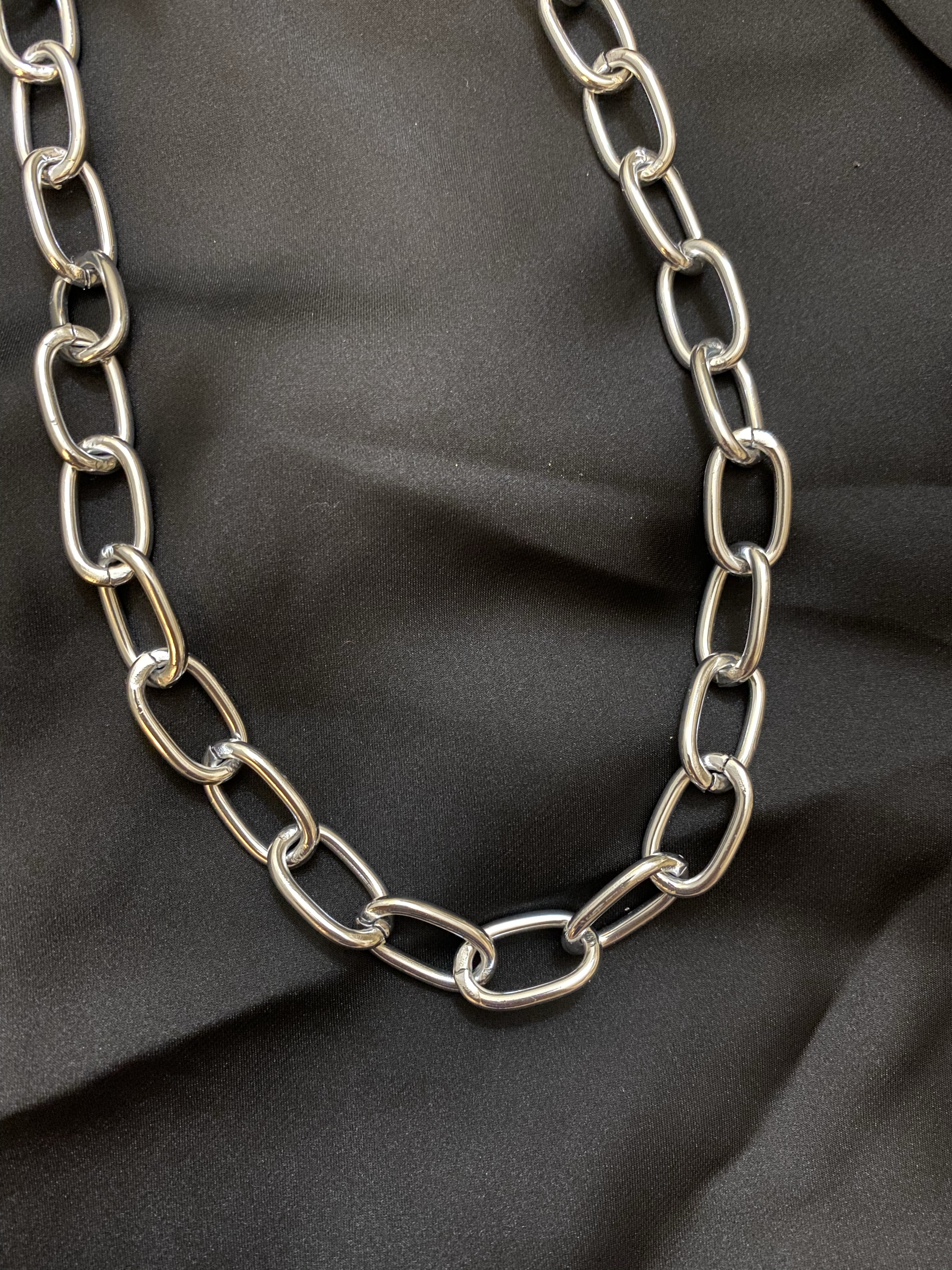 'chainz' silver necklace