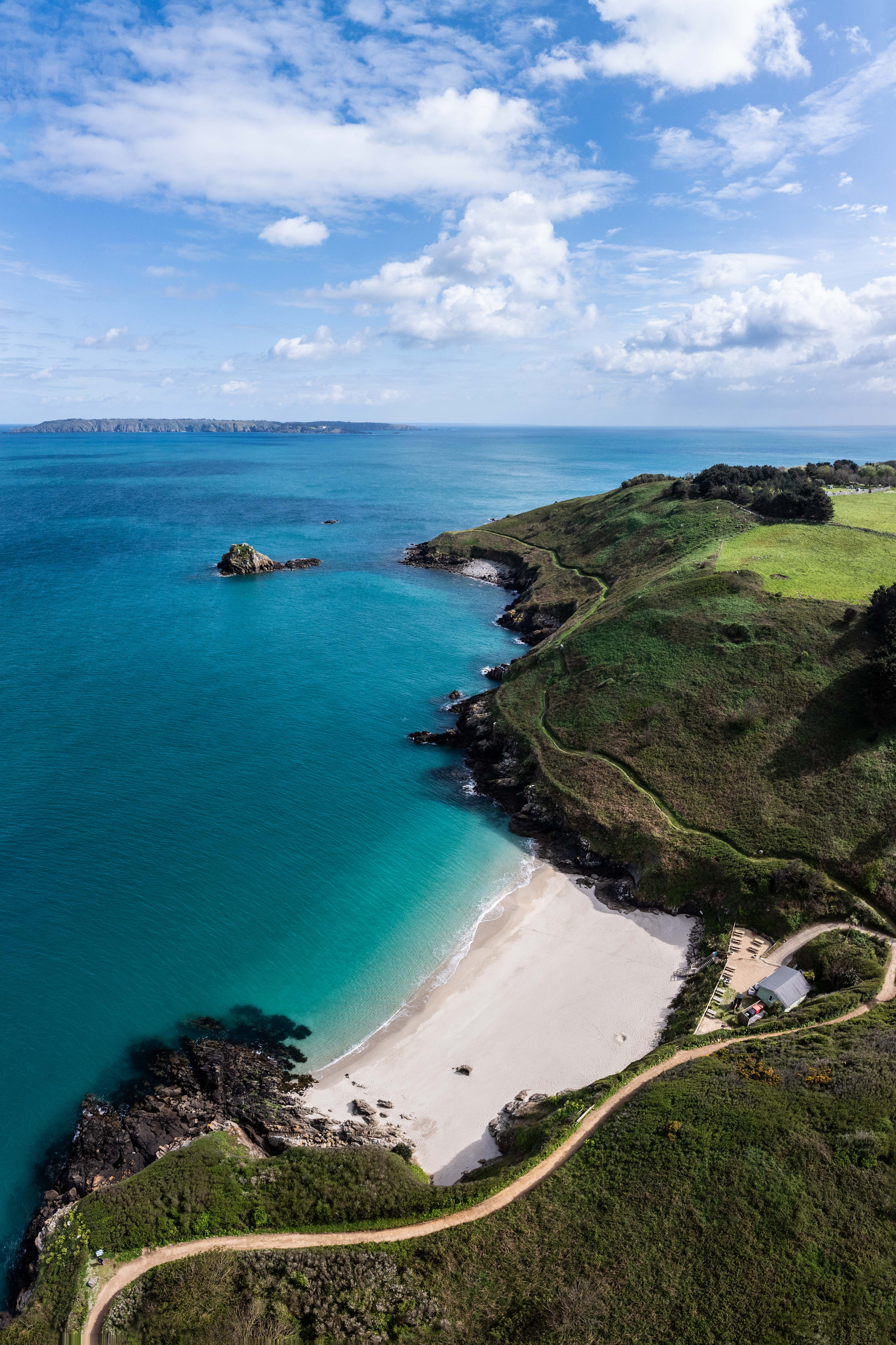 Belvoir Bay - Aerial - Day (1)