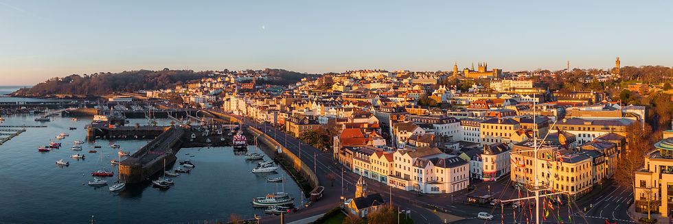 St Peter Port - Harbour Pano #122