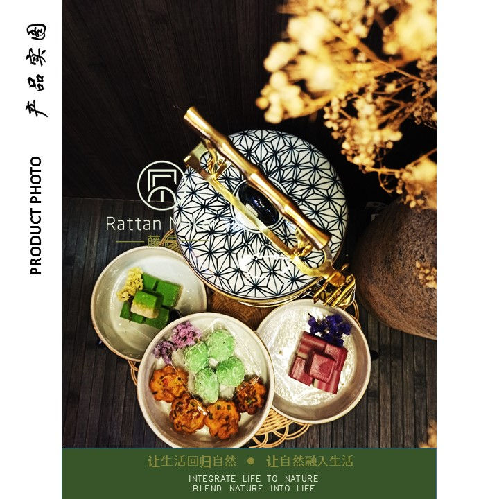 Thumbnail: [PT27] Mangkuk Tingkat Porselin / Porcelain Tiffin with Brass Handle /Lunch Box