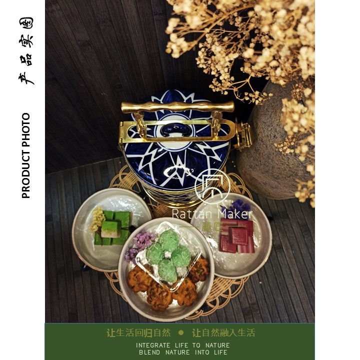 Thumbnail: [PT28] Mangkuk Tingkat Porselin / Porcelain Tiffin with Brass Handle /Lunch Box