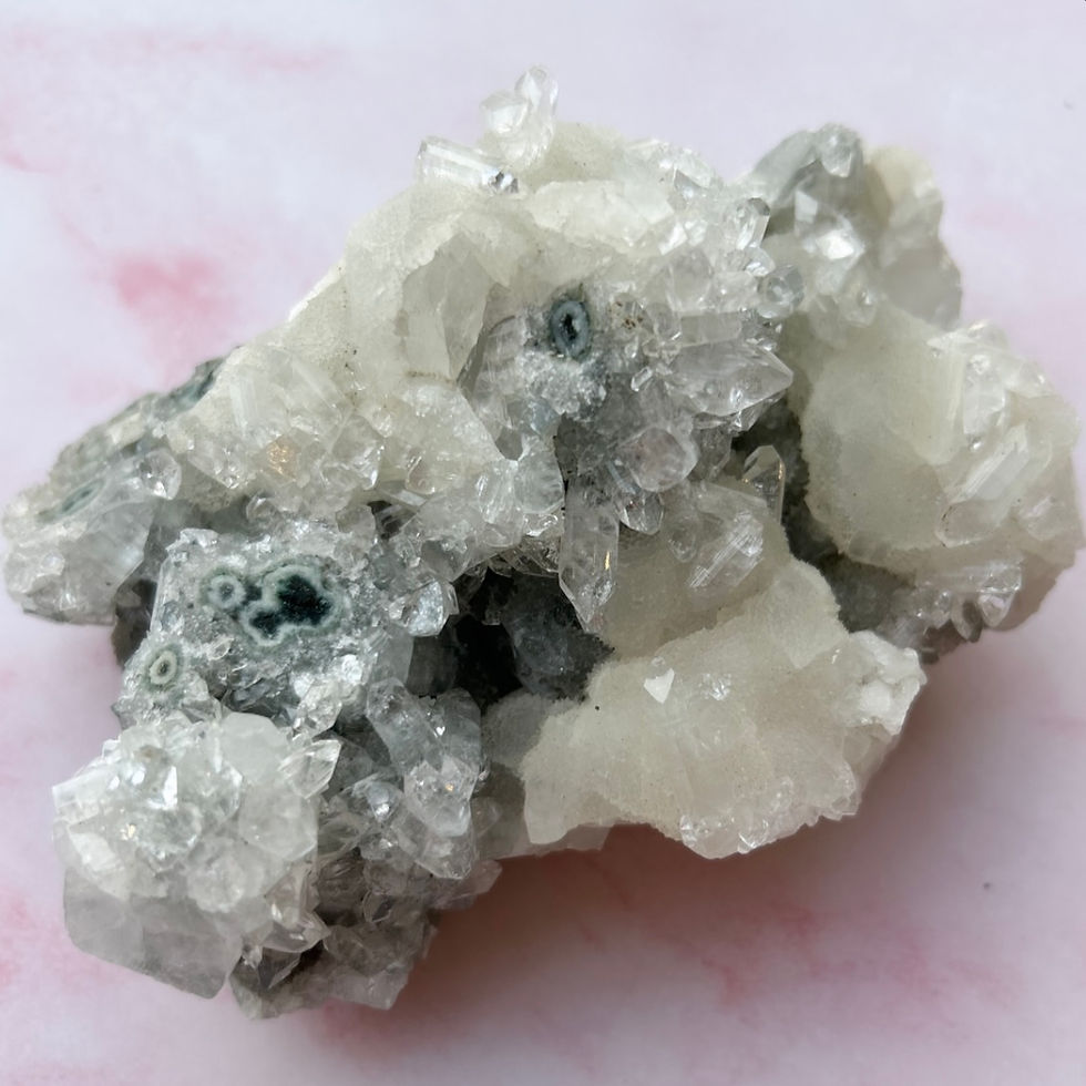 Thumbnail: APOPHYLLITE CLUSTER 