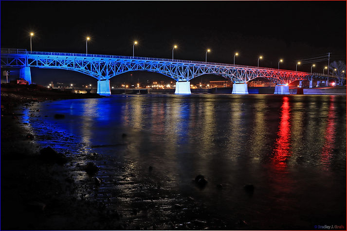 Jefferson Street Viaduct Accent Lights - RWB.jpg