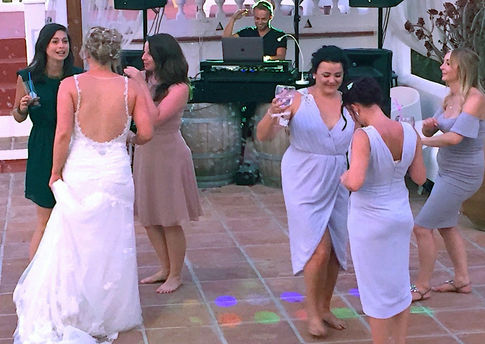 Cortijo Andaluz dancing 1.jpg