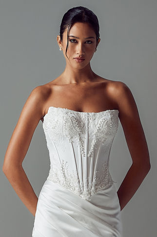 plain wedding dress, MWL bride, Surrey wedding dresses, simple wedding dresses, bridal boutique, madi lane, made with love, dama, evie young, boho wedding dress, older bride, fitted wedding dress, a line wedding dress, lace wedding dress.