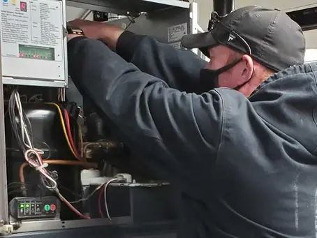 Keep Business Cool & Profitable: The Hidden Value of Professional Commercial Ice Machine Service