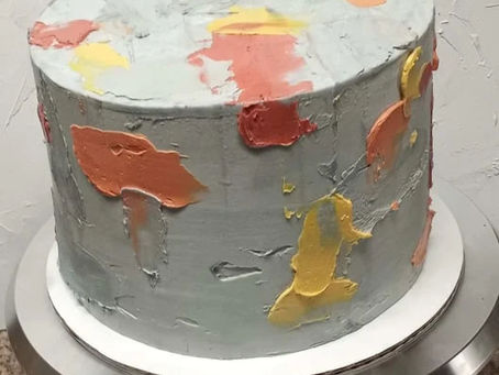 Sweeten Up Your Party with Cupcakes and Cookies as Favors