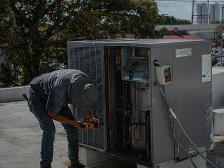 Top Signs Your Commercial HVAC System Needs Immediate Repair