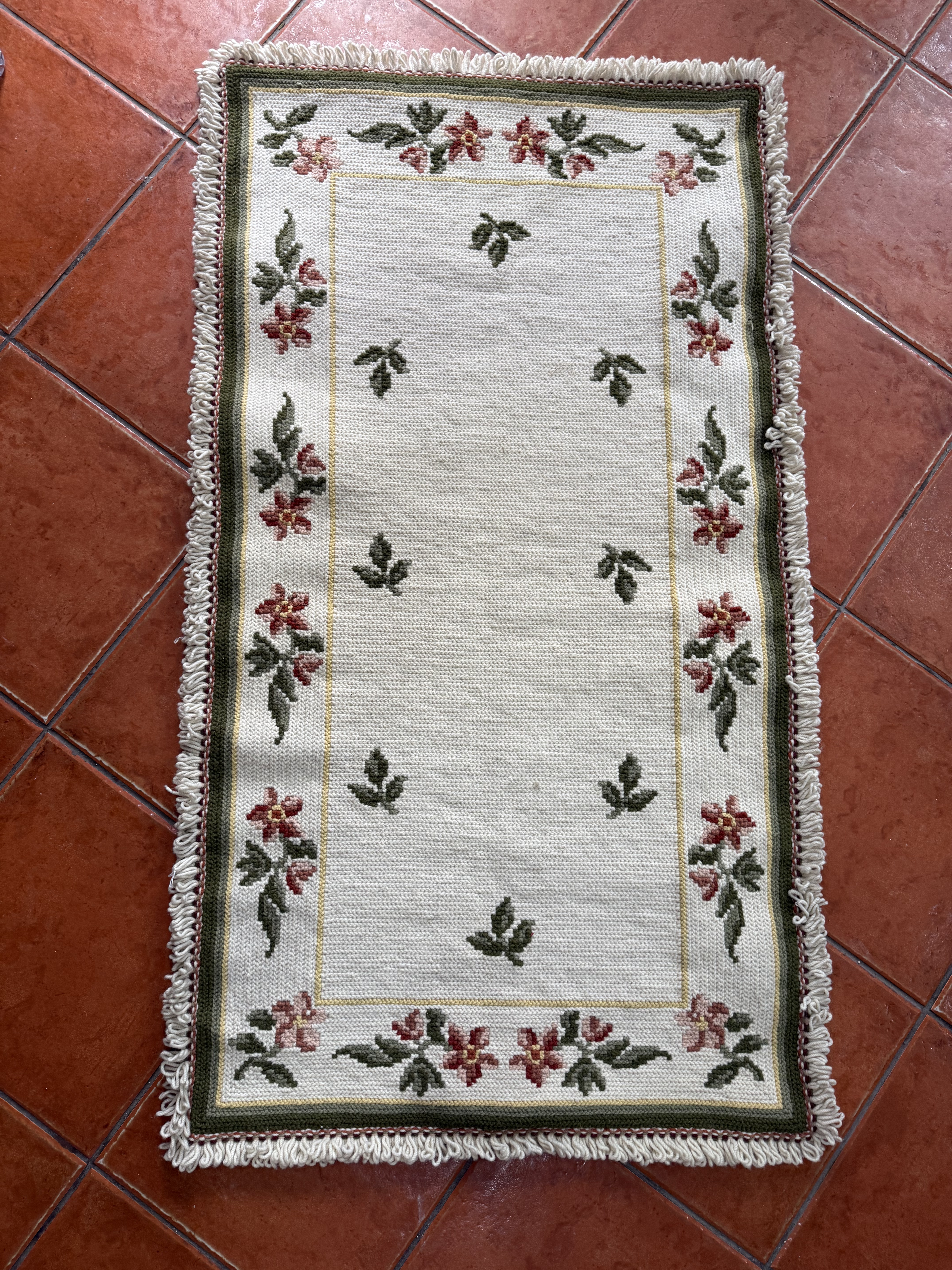 Modelo Linhas Soltas Verde