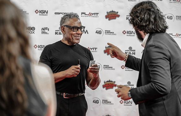 The Magician Amazes Giancarlo Esposito (Adam Daniel Bősze)