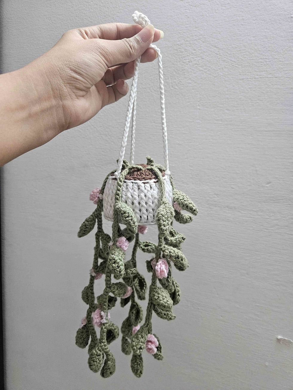Thumbnail: Crochet pot charm for car