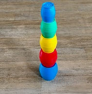Jeu de construction par empilement de tonneaux