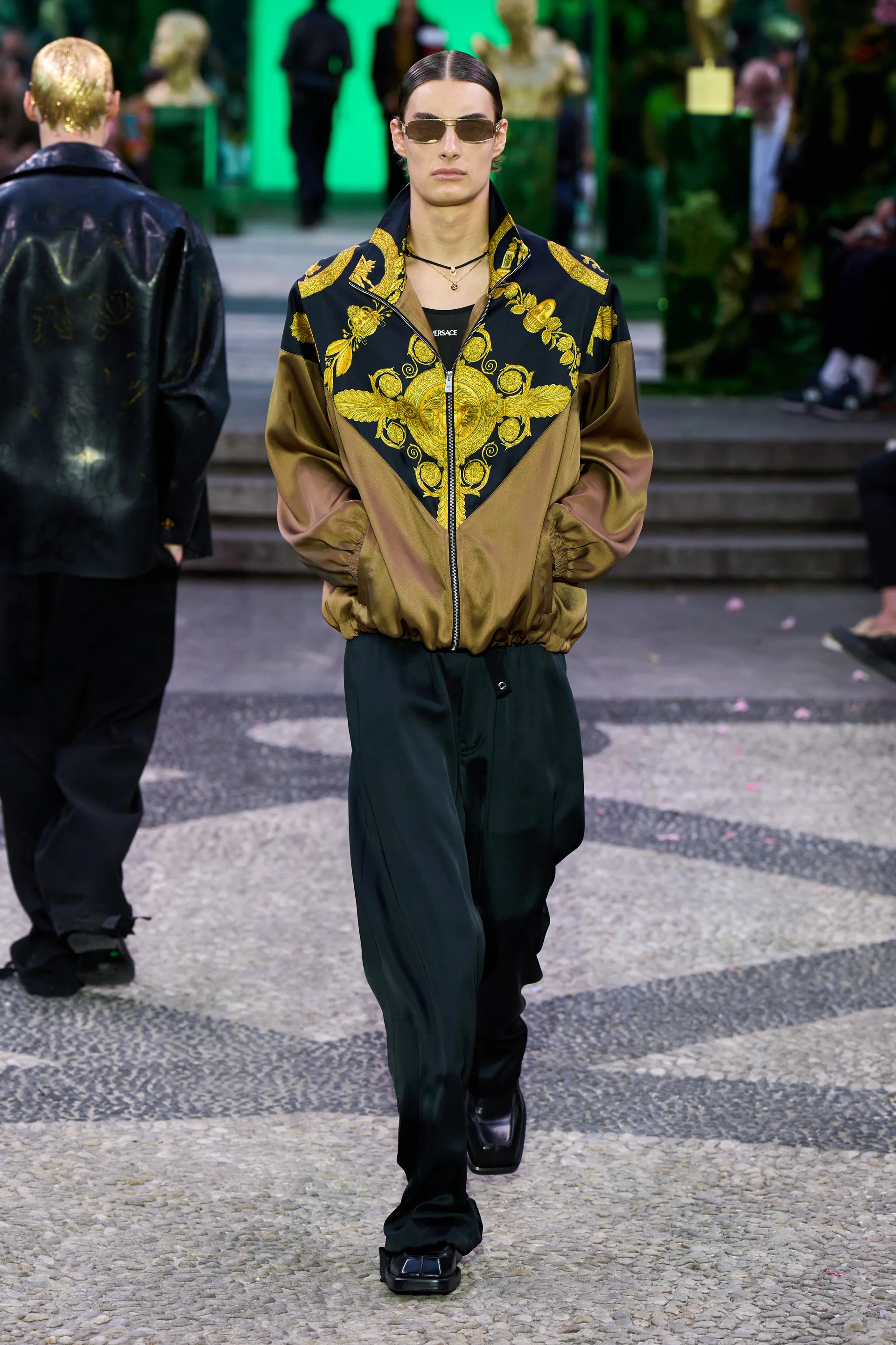 VERSACE MEN'S SPRING 2023
