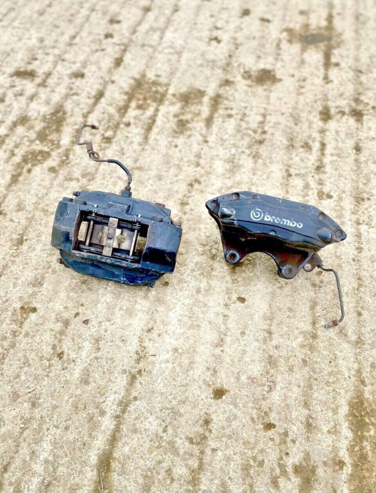 R32 GTR Brembo Calipers 