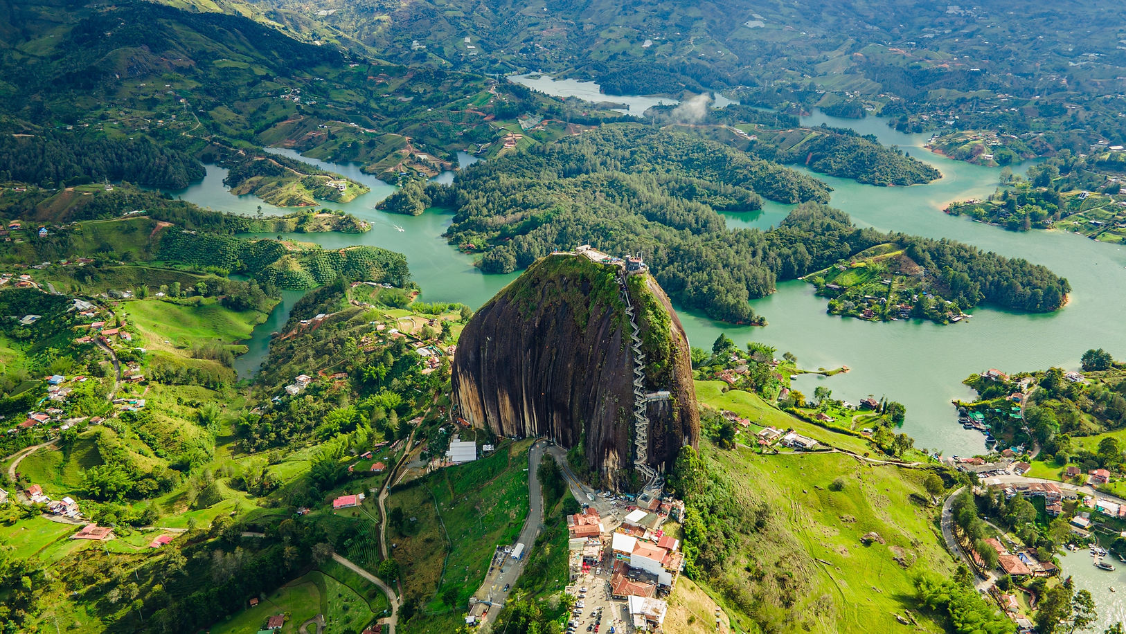 0509-1353_medellín.jpg
