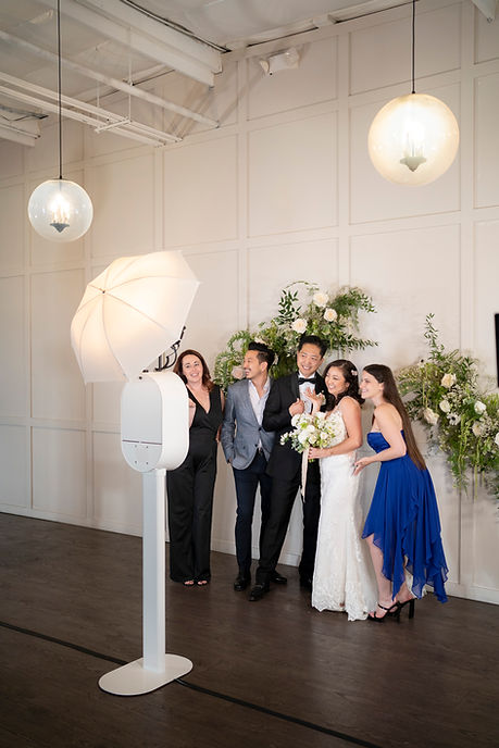 Wedding photo booth St Louis