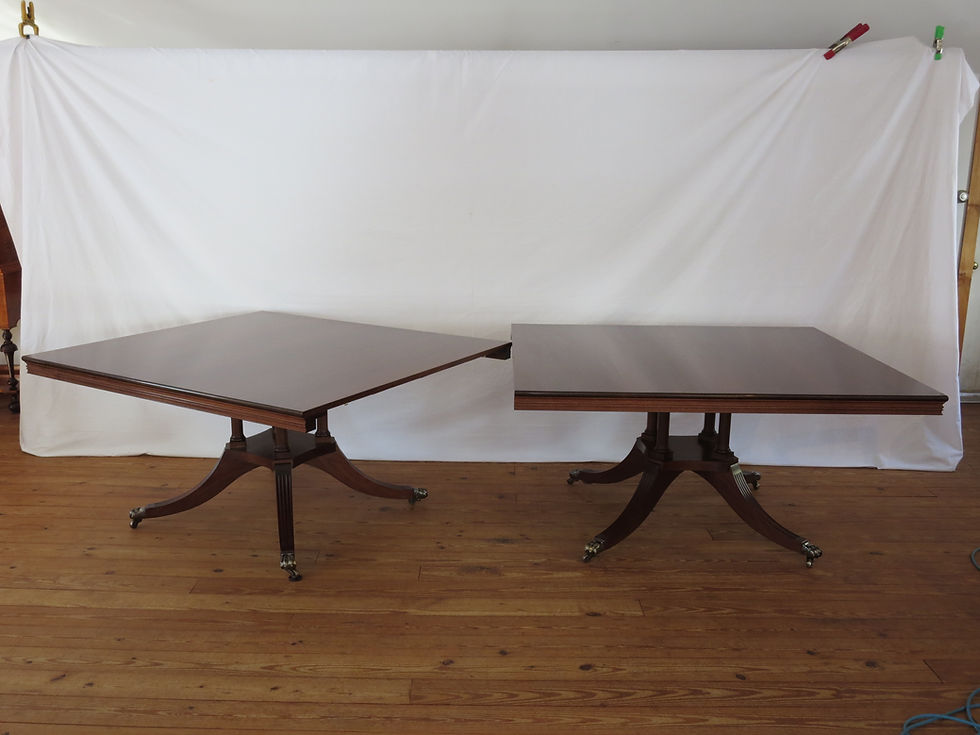 Thumbnail: Estate Table