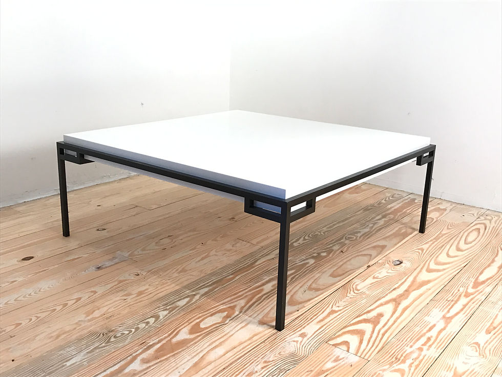 Thumbnail: Black & White Table