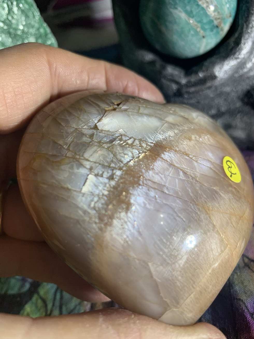 Thumbnail: Peach Moonstone Heart