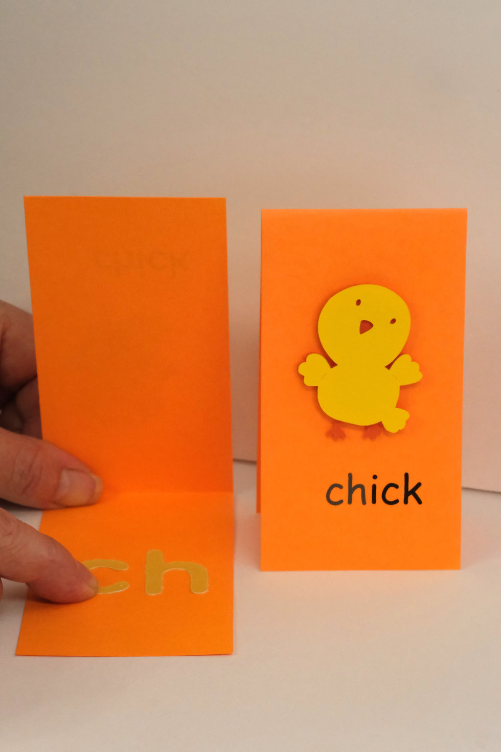 Thumbnail: ch - chick   Key Word Tracer