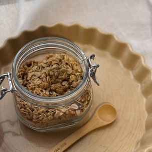 Homemade Granola Recipe for Slow Mornings