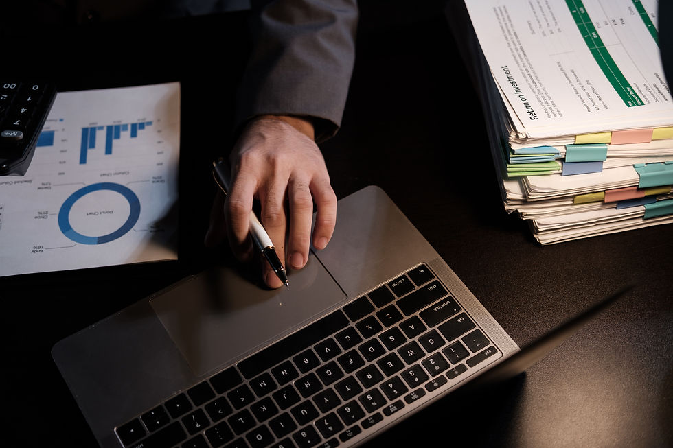 business-woman-working-in-finance-and-accounting-a-2026-03-16-23-00-31-utc.jpg