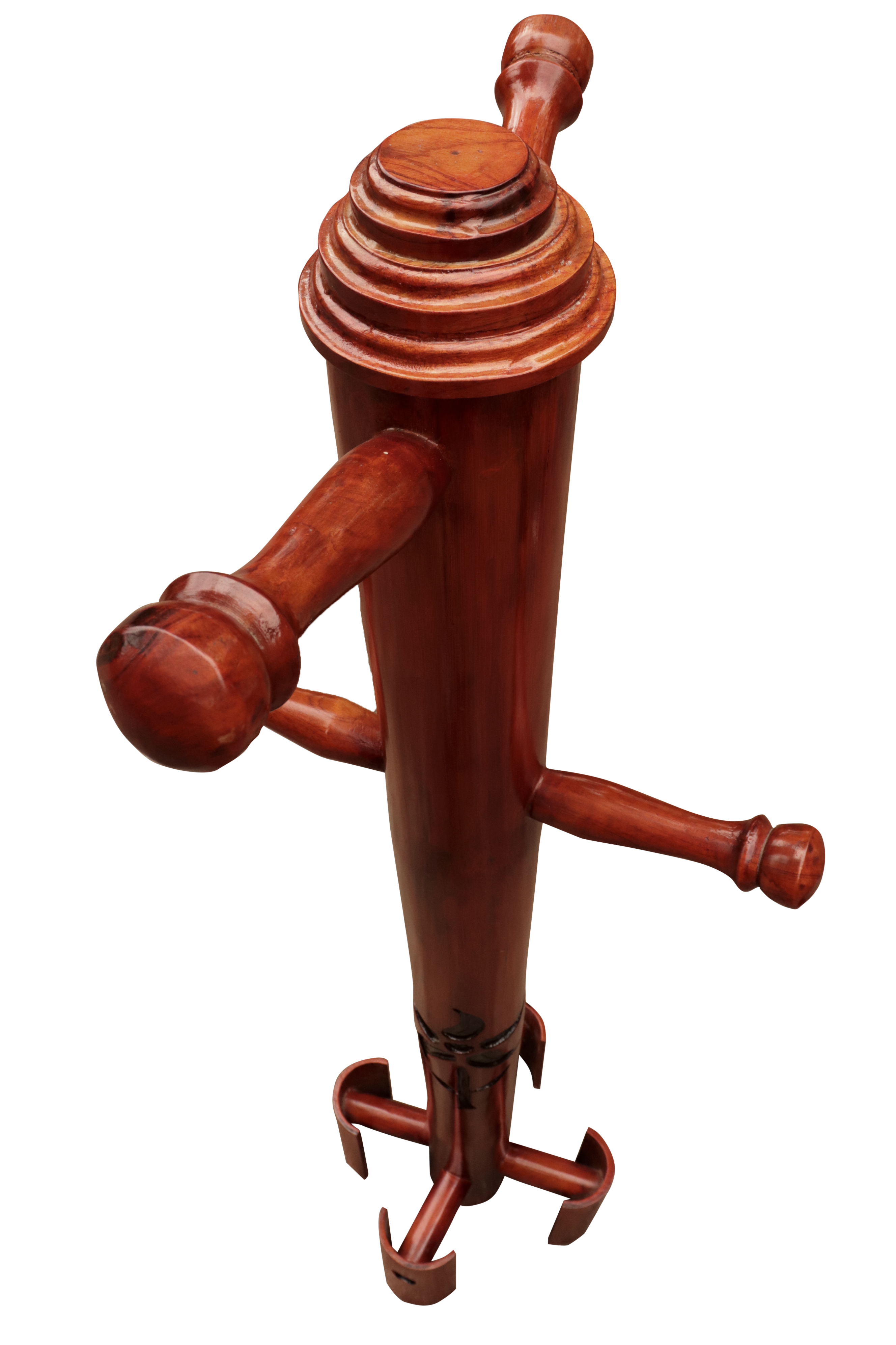 Hombre solo en guadua y madera