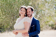 Reportage photo de mariage en Provence au Château de Lourmarin dans le Vaucluse (PACA)