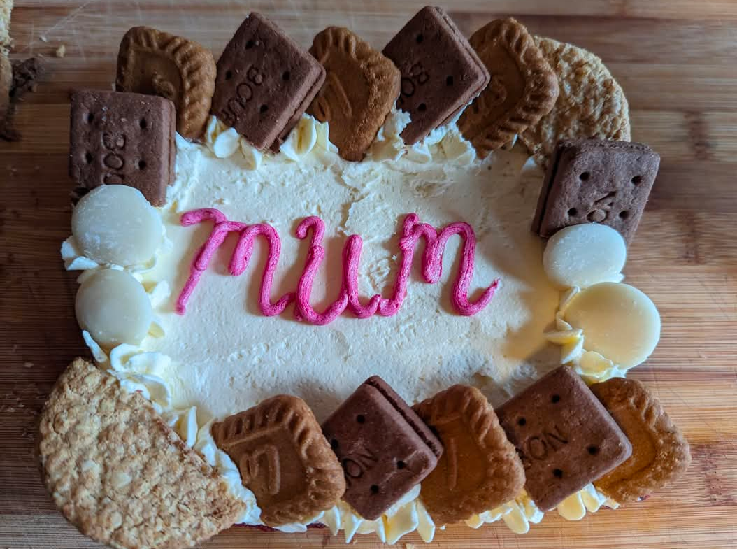 Mother's day biscuit cake 