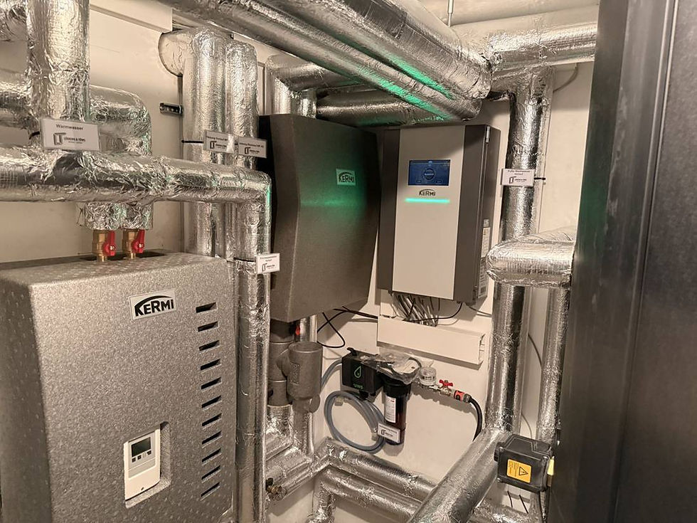 Inneneinheit einer Wärmepumpe von Kermi in Gütersloh nach Modernisierung