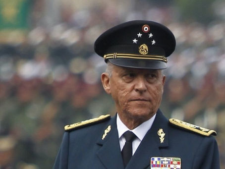 Salvador Cienfuegos fue detenido esta noche en Los Ángeles, fue titular de Sedena con Peña Nieto