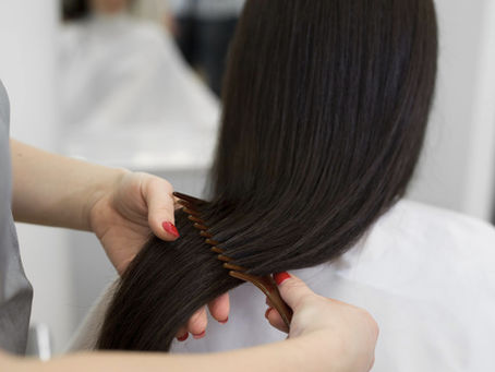 Kit lissage maison ou lissage professionnel : faire le bon choix