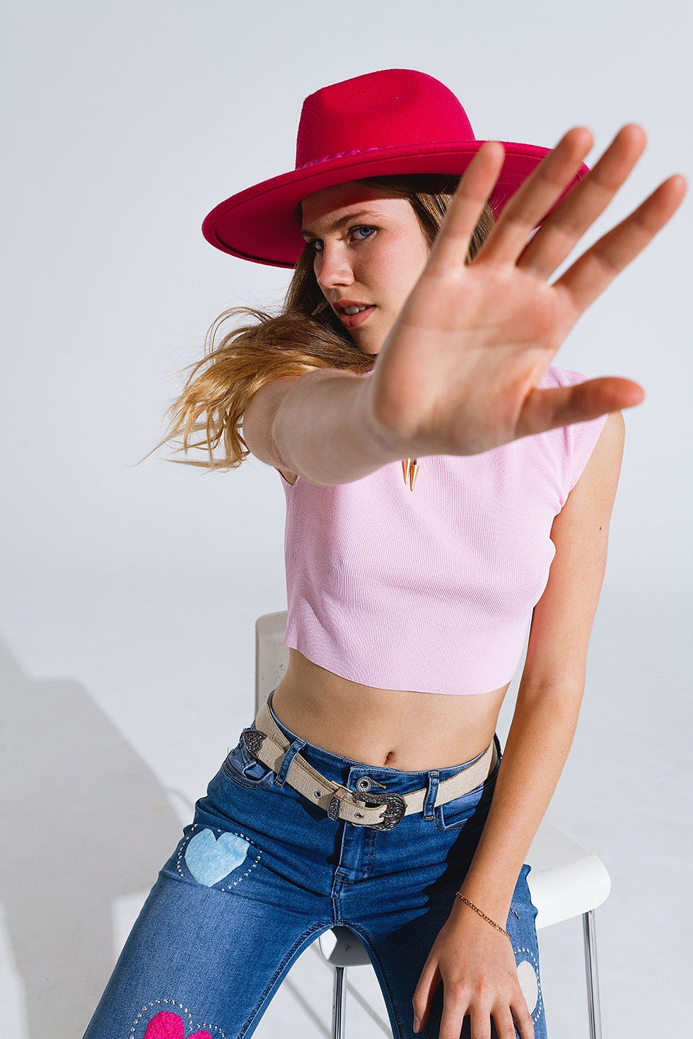 Thumbnail: Cropped Knitted Short Sleeves T-Shirt in Pink