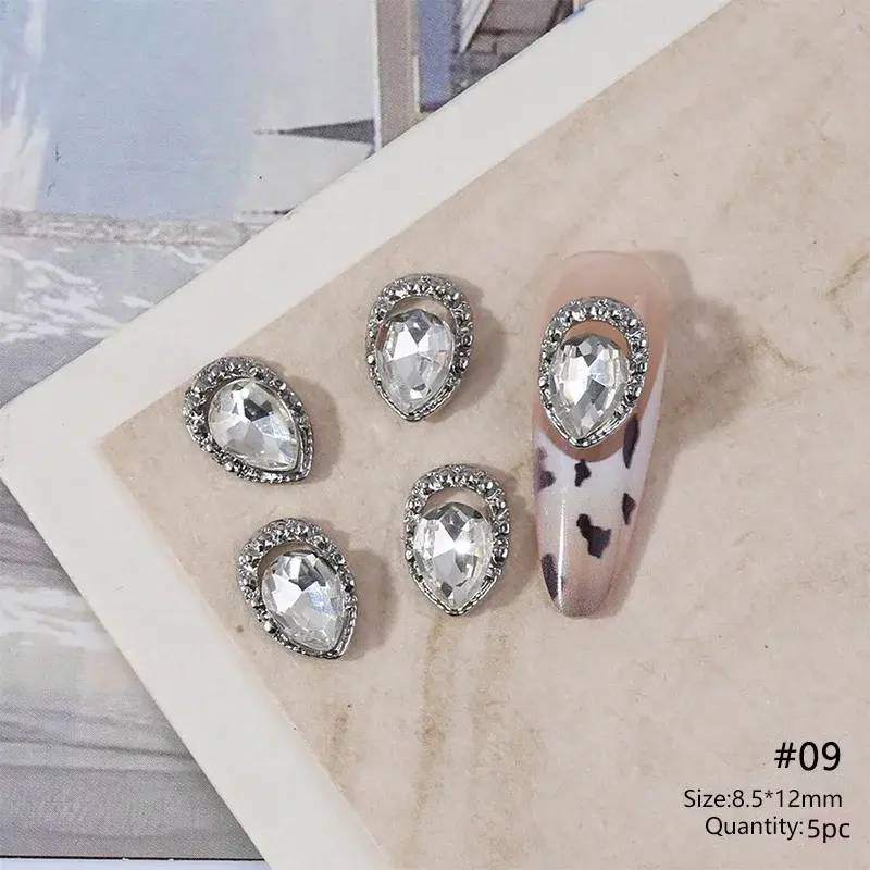Thumbnail: 5/10Pcs Manicure Heart &  Butterfly Rhinestones 3D Nail Decorations