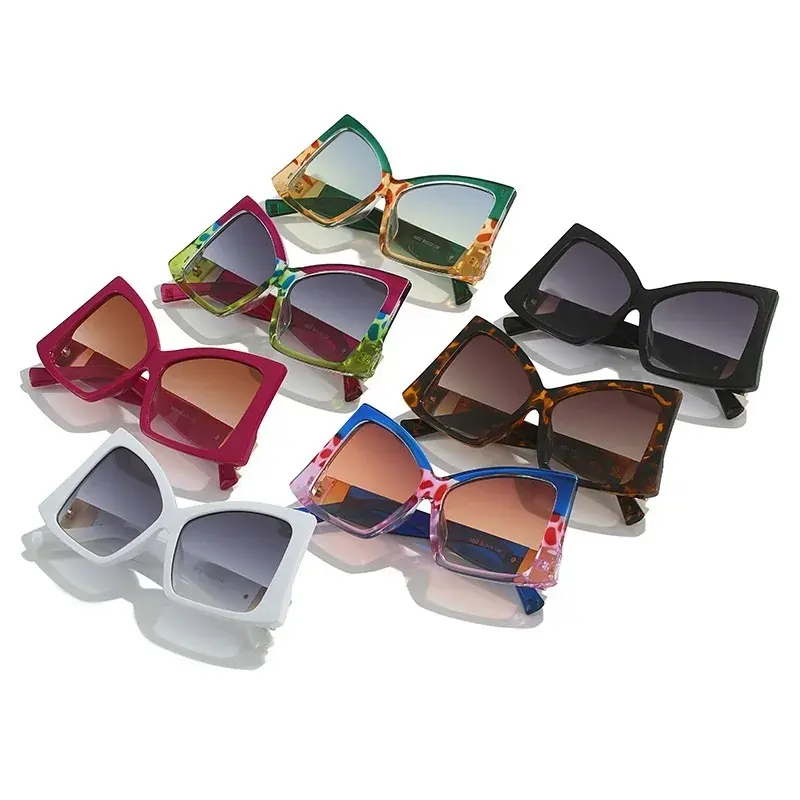 Thumbnail: Unique Oversized Bow Cat Eye Zebra Sunglasses