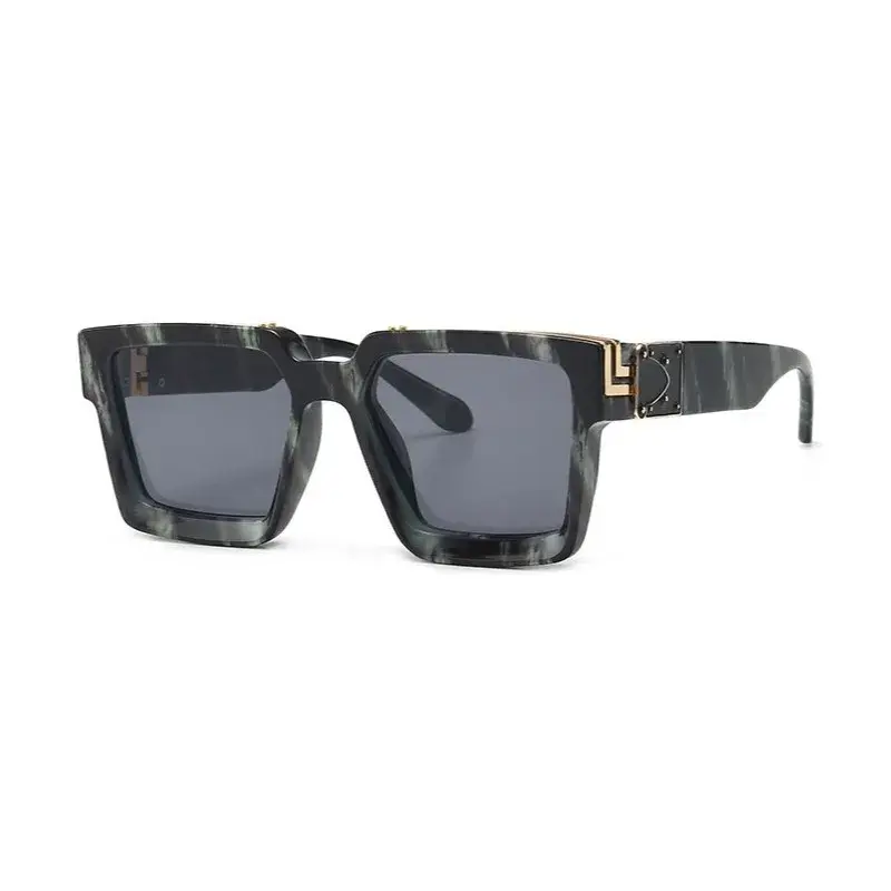 Thumbnail: Glamour Designer Sunglasses