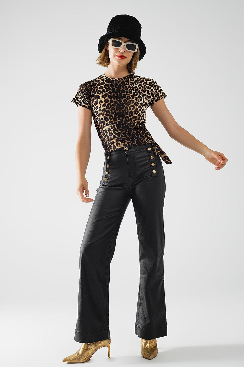 Thumbnail: Leopard Print Spandex T-Shirt With Bow Detail