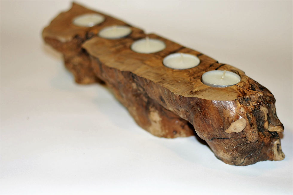 תמונה ממוזערת: בסיס דו כיווני לנרות מעץ זית